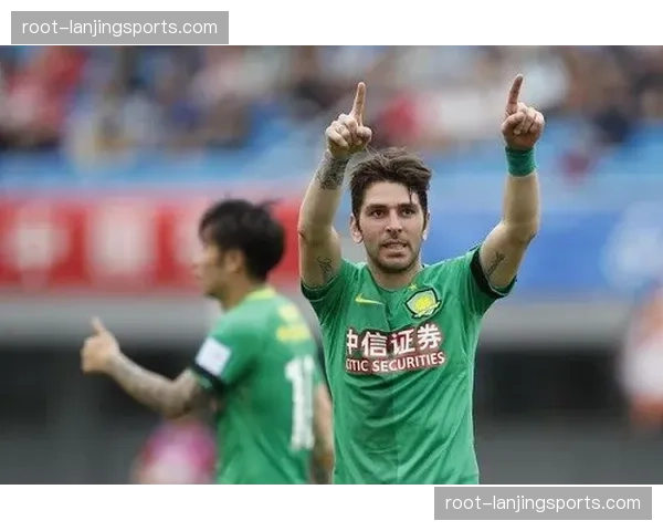 赫塔菲主场两球完胜:萨特里亚诺与巴斯克斯锋线组合效率提升 赫塔菲主场两球完胜:萨特里亚诺与巴斯克斯锋线组合效率提升